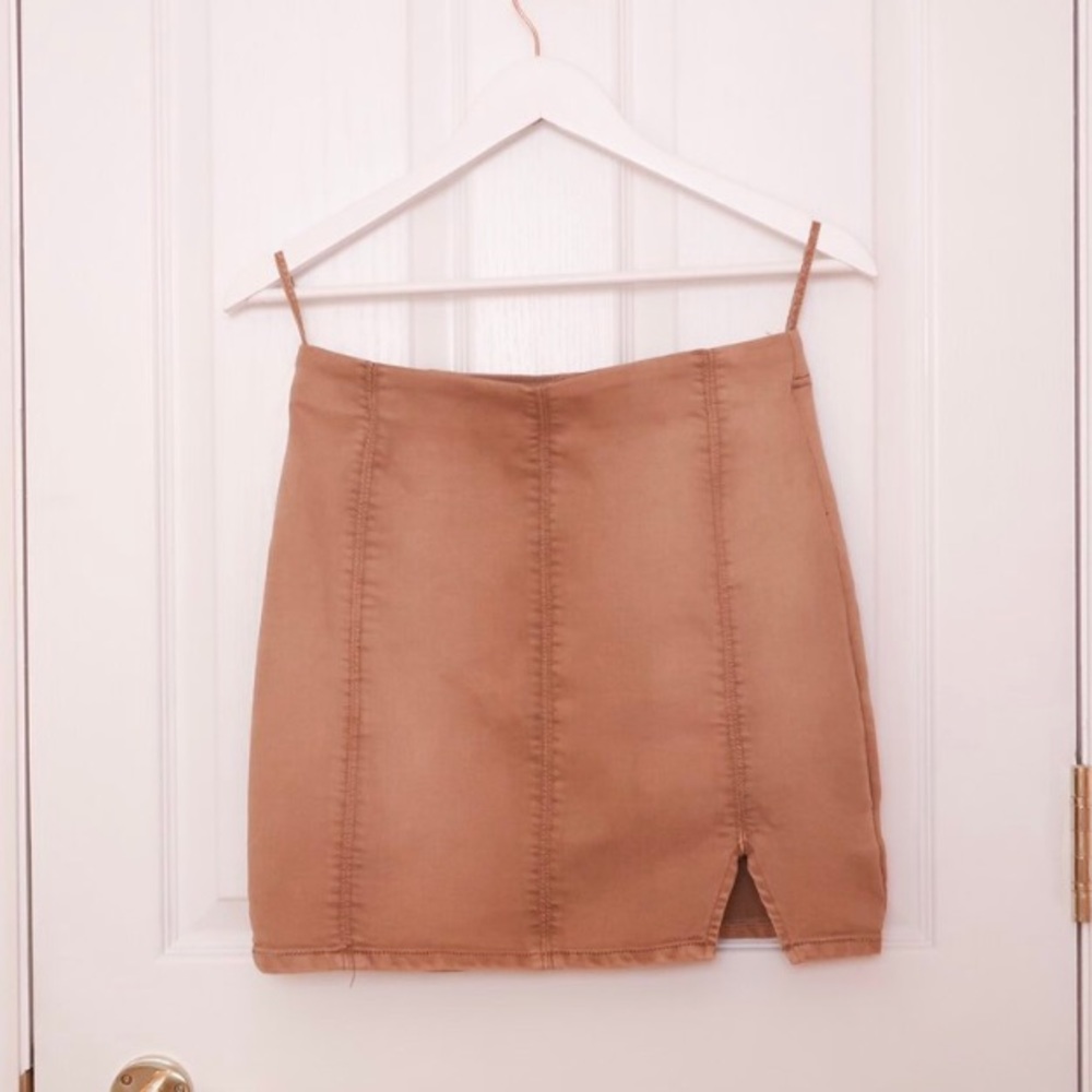 camel mini skirt